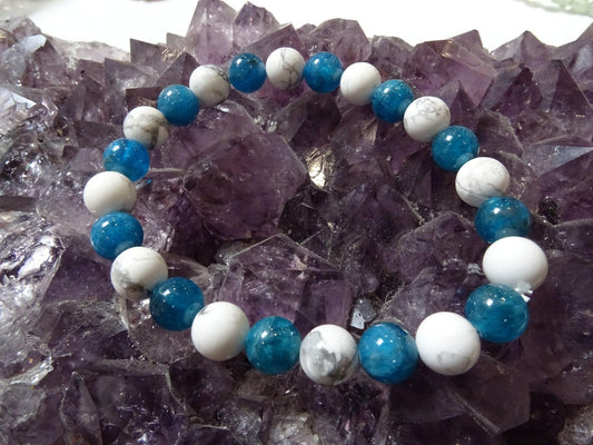 Bracelet Apatite Bleue et Howlite - Bracelets - Colibri Minéraux et Bien-être