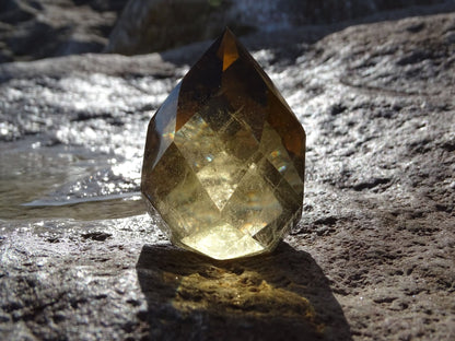 Citrine - Cristaux - Colibri Minéraux et Bien-être