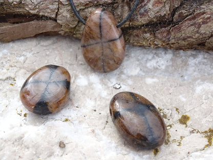 Pendentif Chiastolite - Pendentifs - Colibri Minéraux et Bien-être