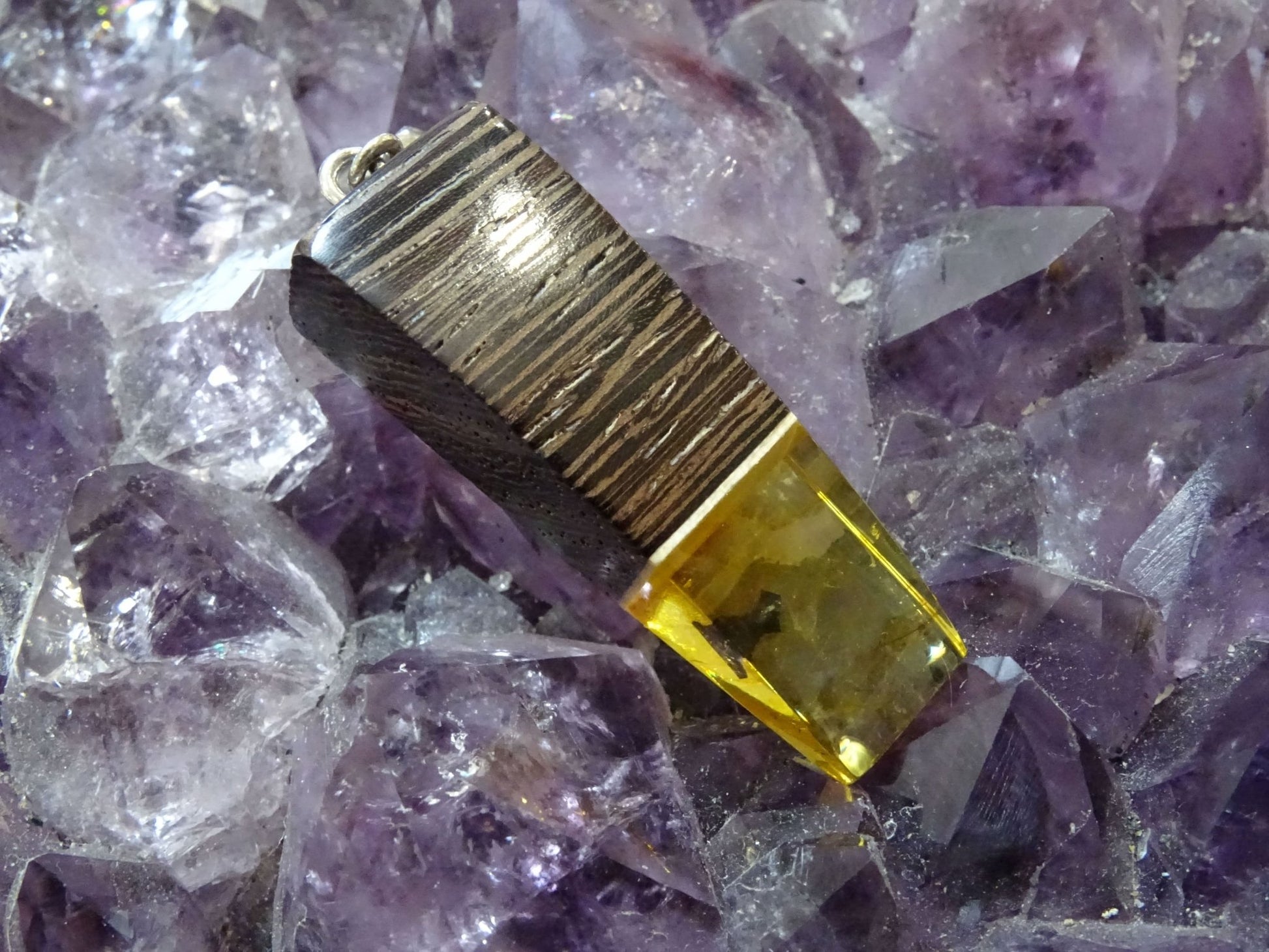 Pendentif Ambre Bois - Pendentifs - Colibri Minéraux et Bien-être