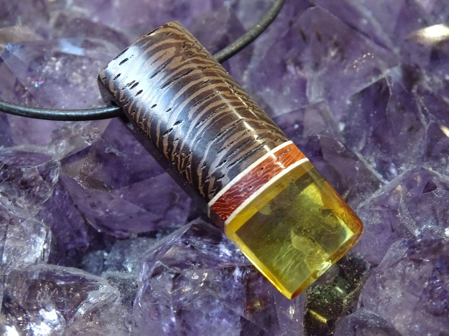 Pendentif Ambre Bois - Pendentifs - Colibri Minéraux et Bien-être