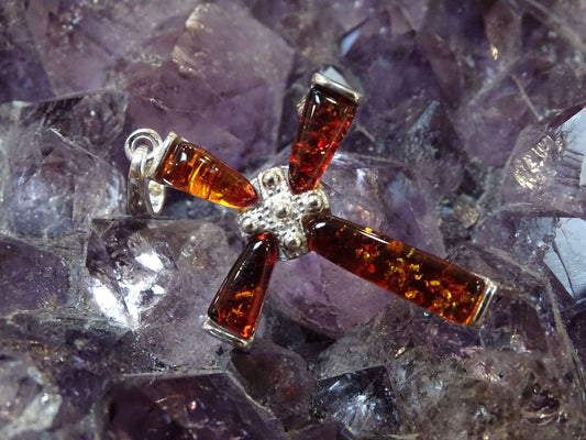 Pendentif Ambre Croix Argent 925 - Pendentifs - Colibri Minéraux et Bien-être