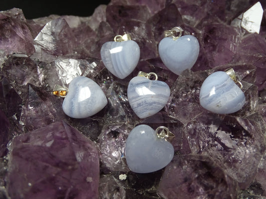 Pendentif Calcédoine Bleue Coeur - Pendentifs - Colibri Minéraux et Bien-être