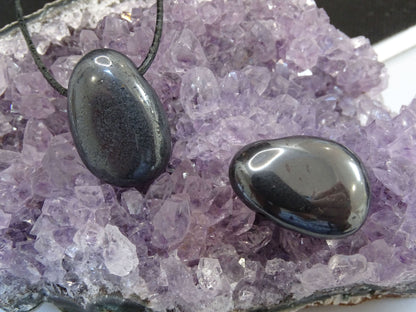 Pendentif Hématite - Pendentifs - Colibri Minéraux et Bien-être
