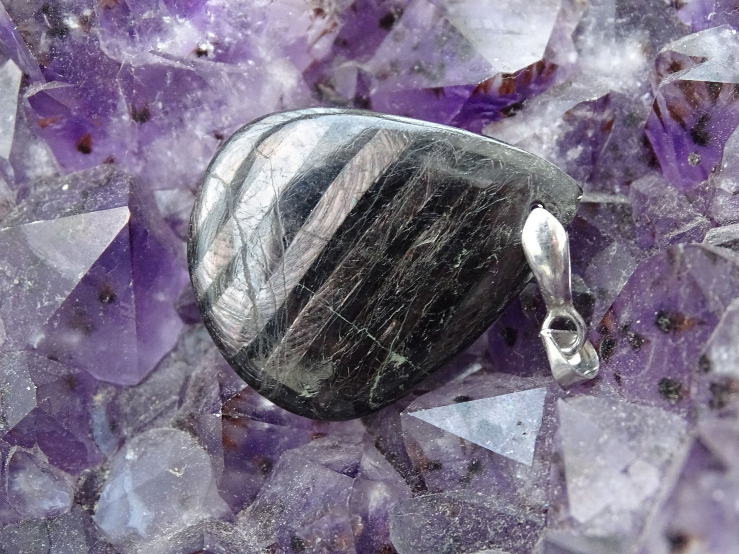 Pendentif Hypersthene - Pendentifs - Colibri Minéraux et Bien-être