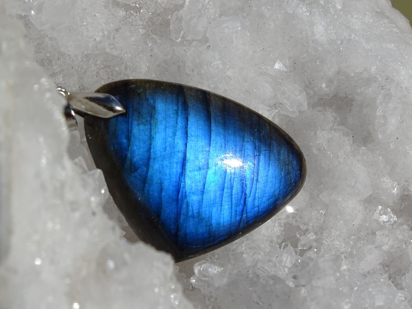 Pendentif Labradorite - Pendentifs - Colibri Minéraux et Bien-être