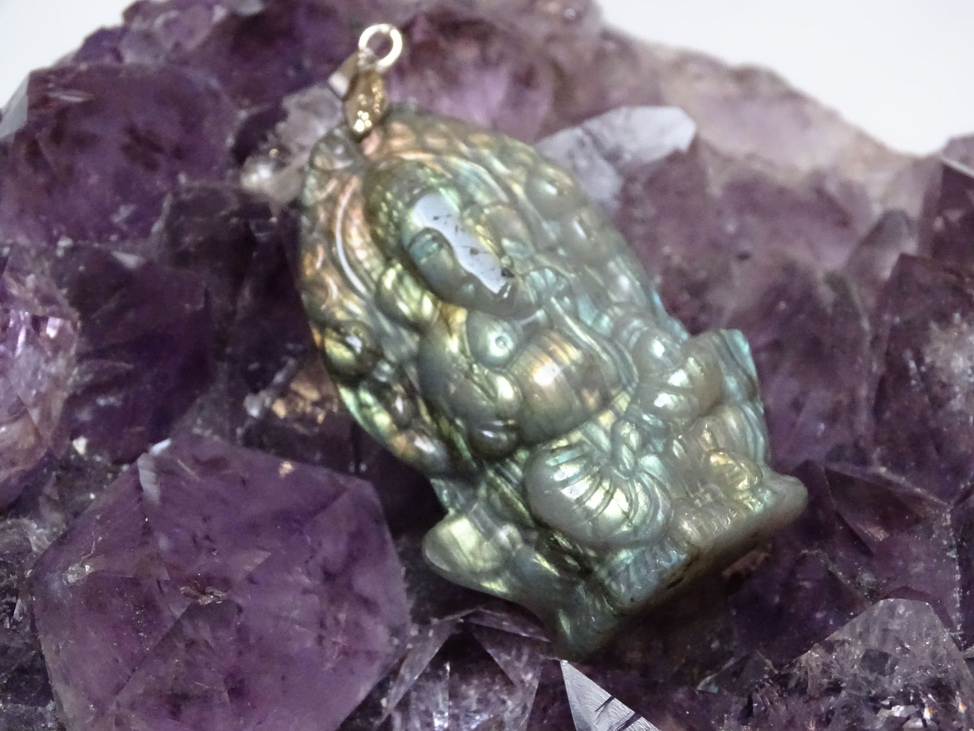 Pendentif Labradorite Ganesh - Pendentifs - Colibri Minéraux et Bien-être