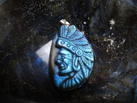 Pendentif Labradorite Amérindien - Pendentifs - Colibri Minéraux et Bien-être