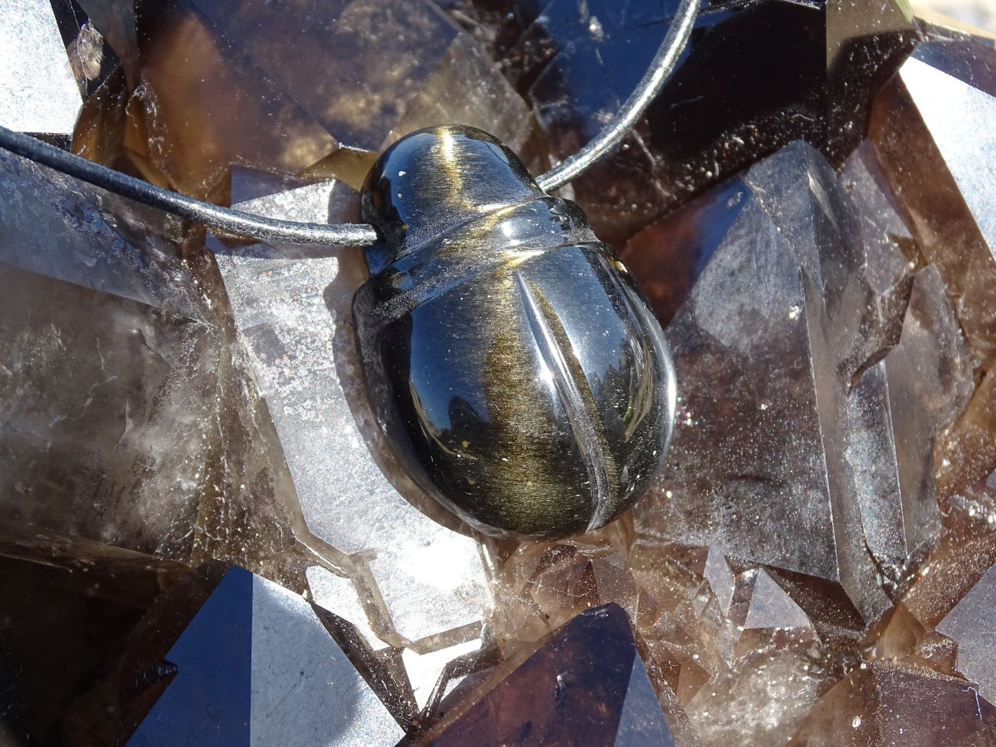 Pendentif Obsidienne Dorée Scarabée - Pendentifs - Colibri Minéraux et Bien-être