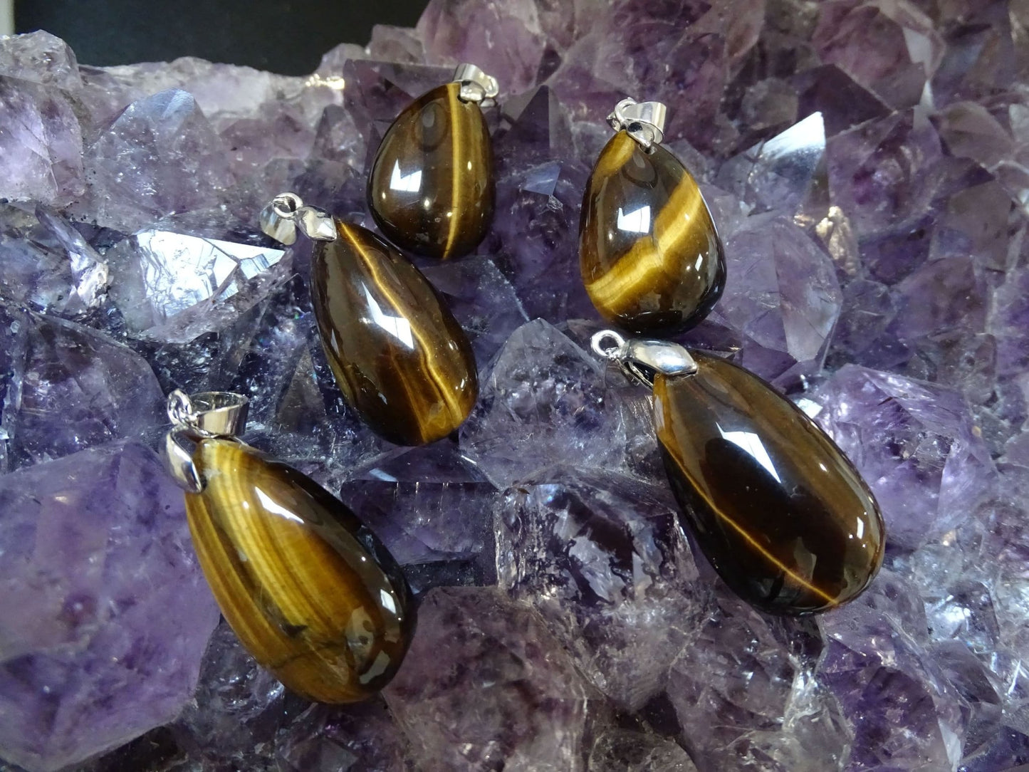 Pendentif Oeil de Tigre - Pendentifs - Colibri Minéraux et Bien-être