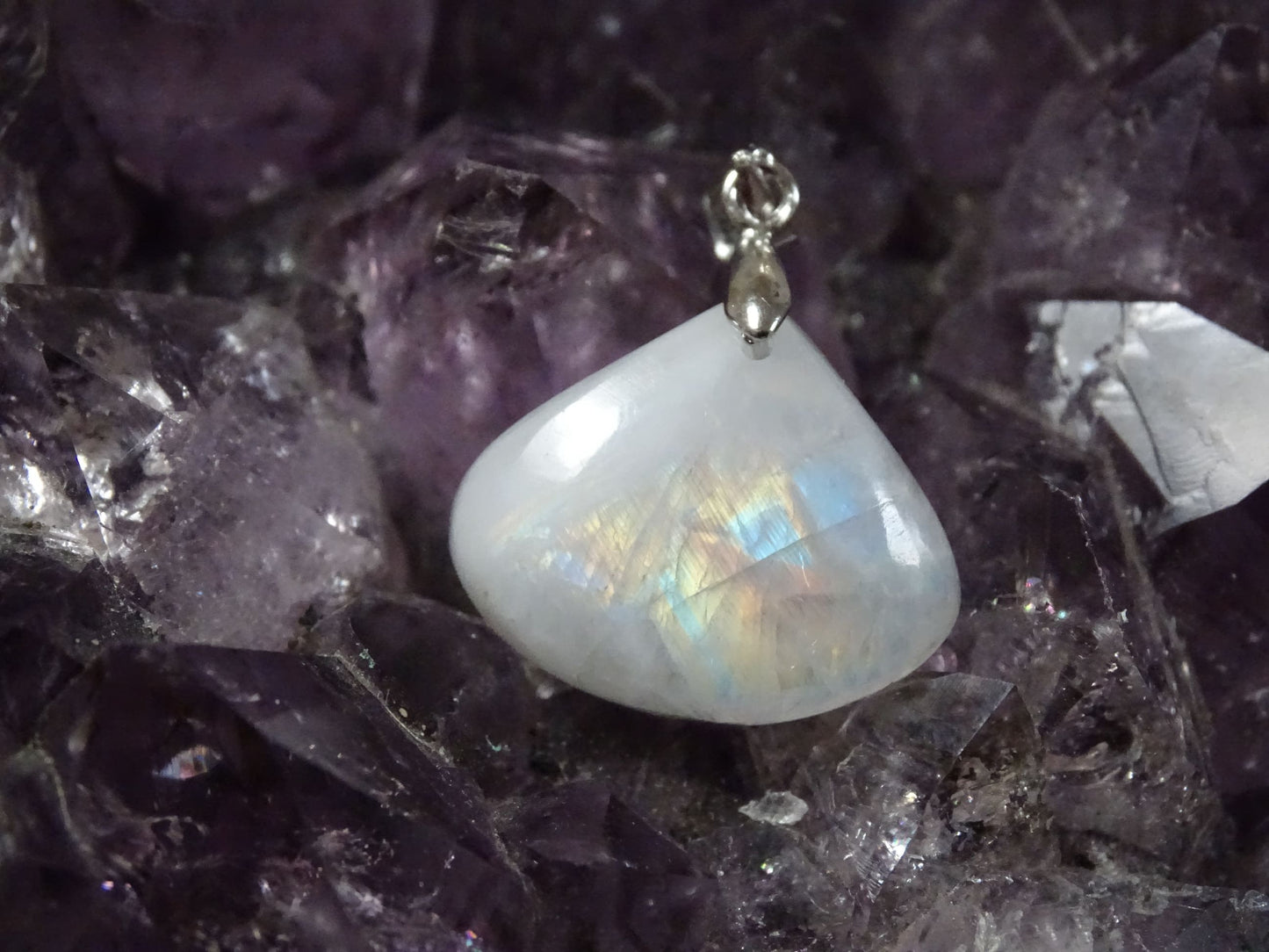 Pendentif Pierre de Lune - Pendentifs - Colibri Minéraux et Bien-être