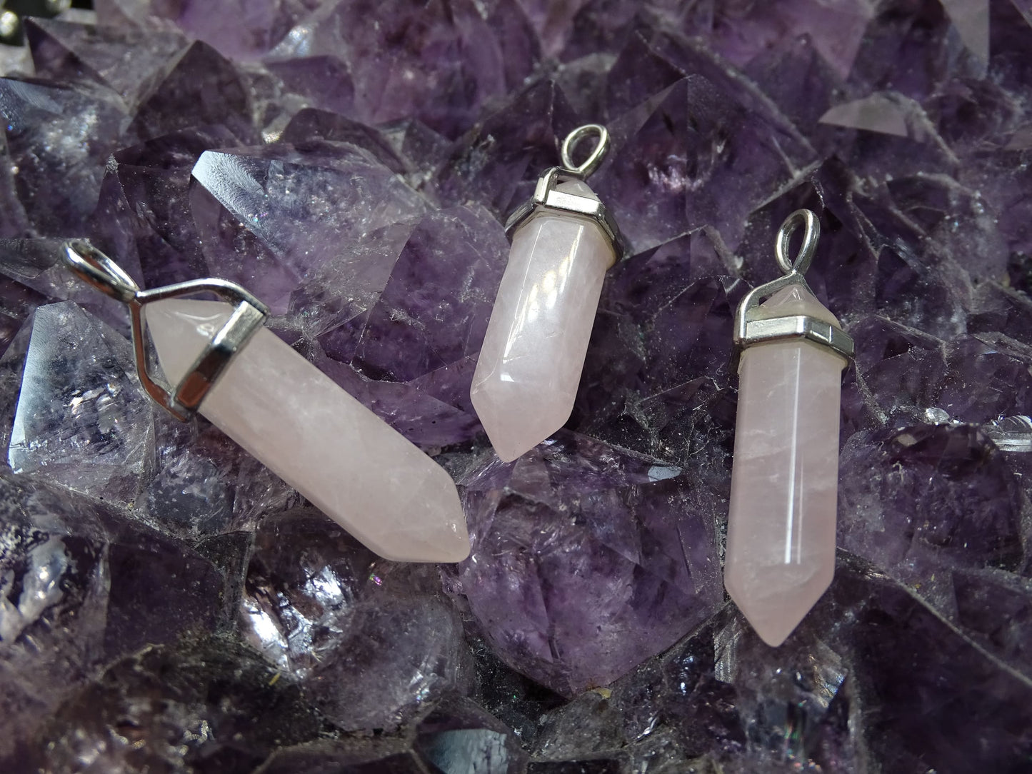 Pendentif Quartz Rose - Pendentifs - Colibri Minéraux et Bien-être