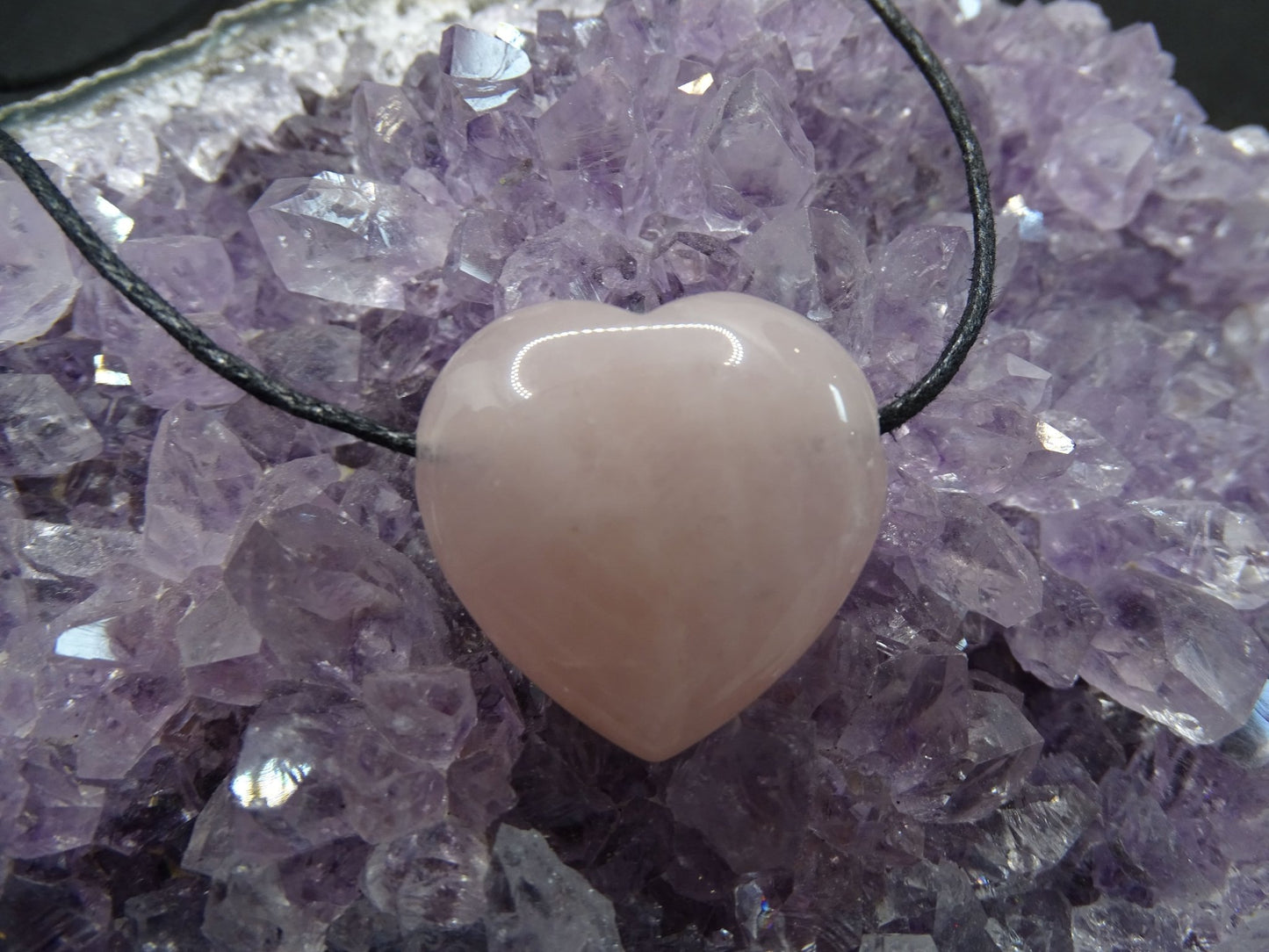 Pendentif Quartz Rose Coeur - Pendentifs - Colibri Minéraux et Bien-être