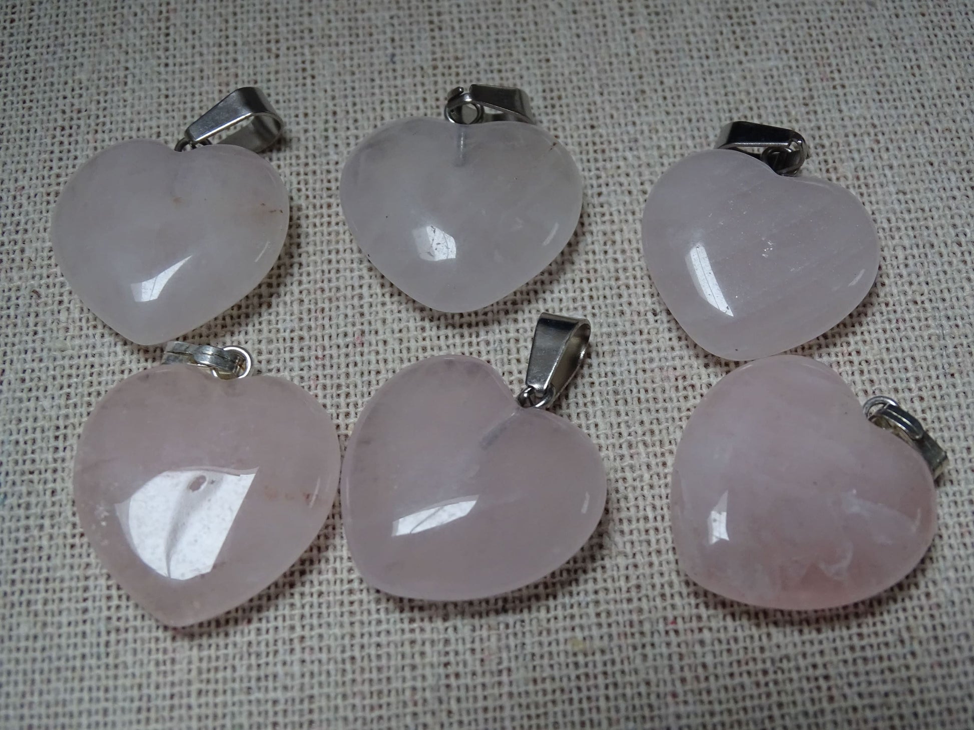Pendentif Quartz Rose Coeur - Pendentifs - Colibri Minéraux et Bien-être