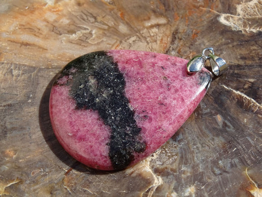 Pendentif Rhodonite - Pendentifs - Colibri Minéraux et Bien-être
