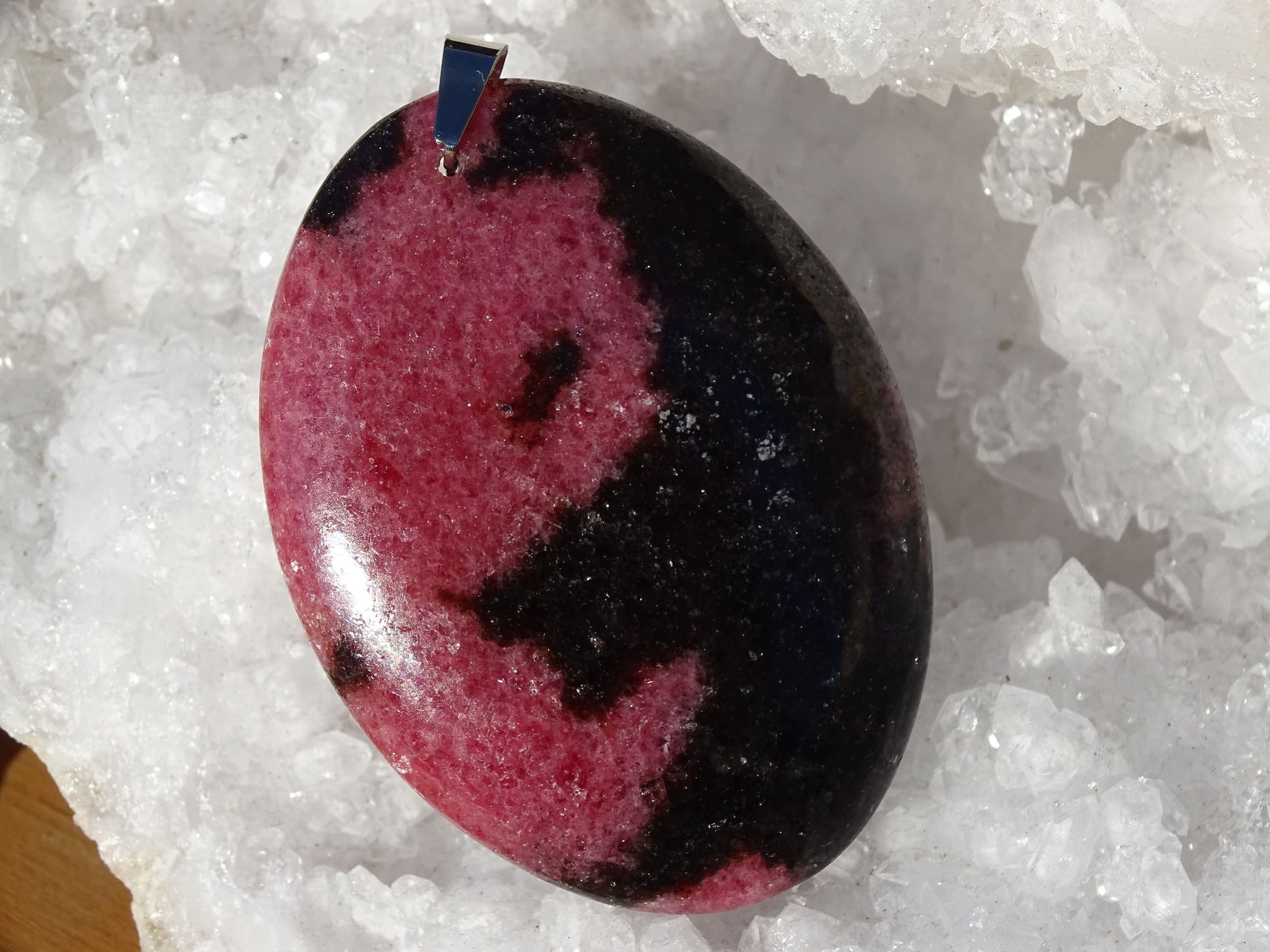 Pendentif Rhodonite - Pendentifs - Colibri Minéraux et Bien-être