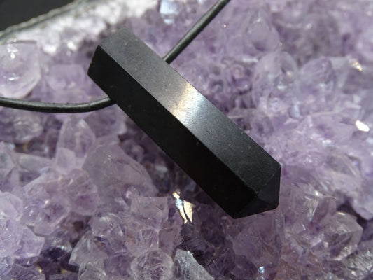 Pendentif Shungite - Pendentifs - Colibri Minéraux et Bien-être