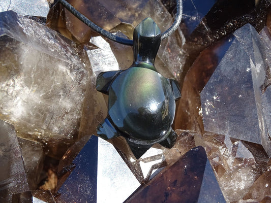 Pendentif Obsidienne Arc-en-Ciel Oeil Céleste Tortue - Pendentifs - Colibri Minéraux et Bien-être