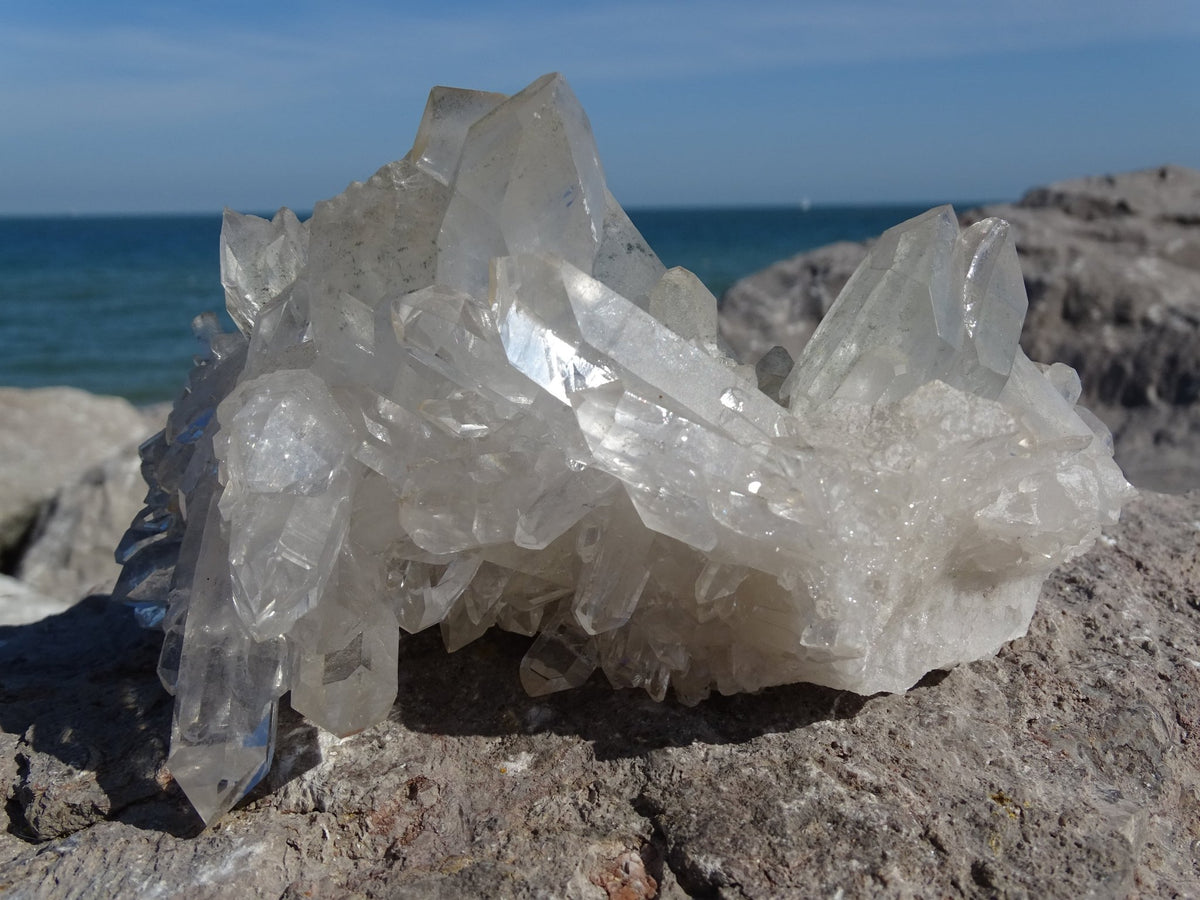 Quartz Cristal de Roche Amas - Cristaux - Colibri Minéraux et Bien-être