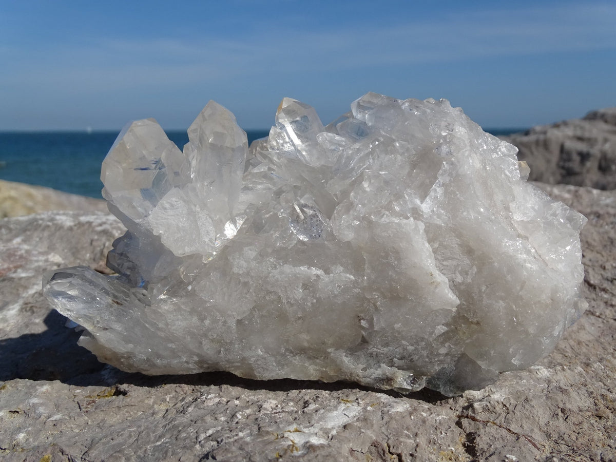 Quartz Cristal de Roche Amas - Cristaux - Colibri Minéraux et Bien-être