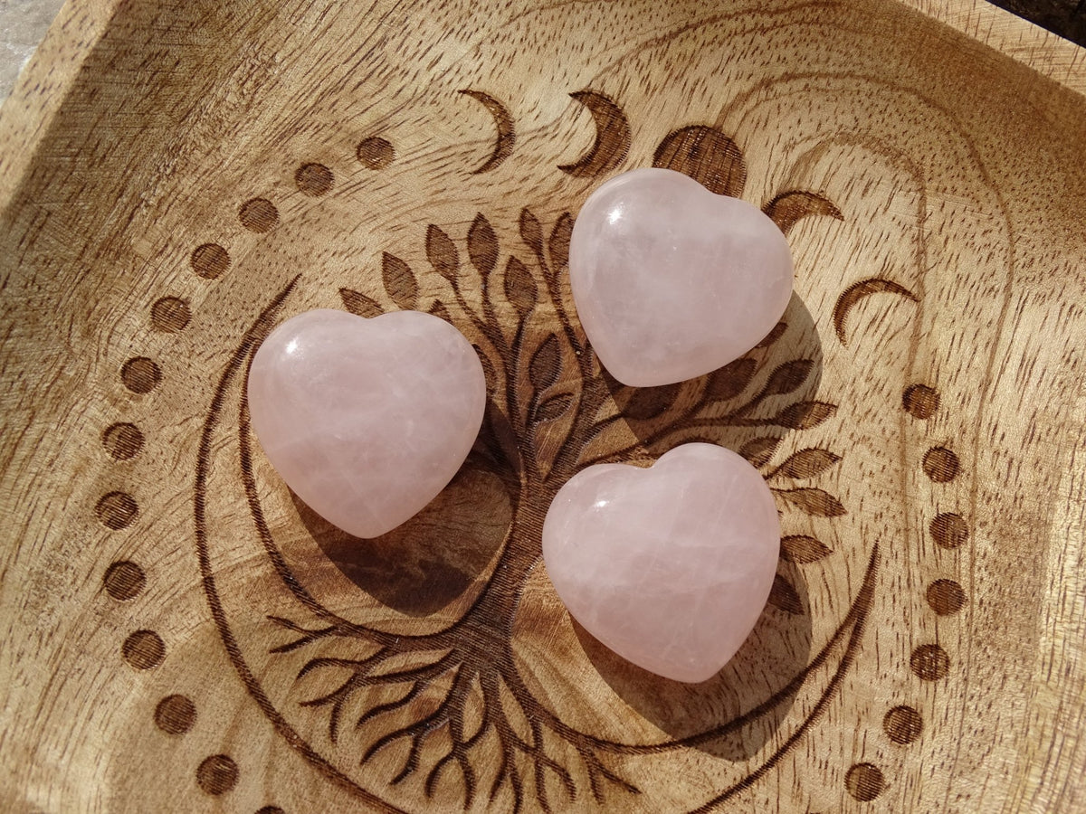 Quartz Rose Coeur - Cristaux - Colibri Minéraux et Bien-être