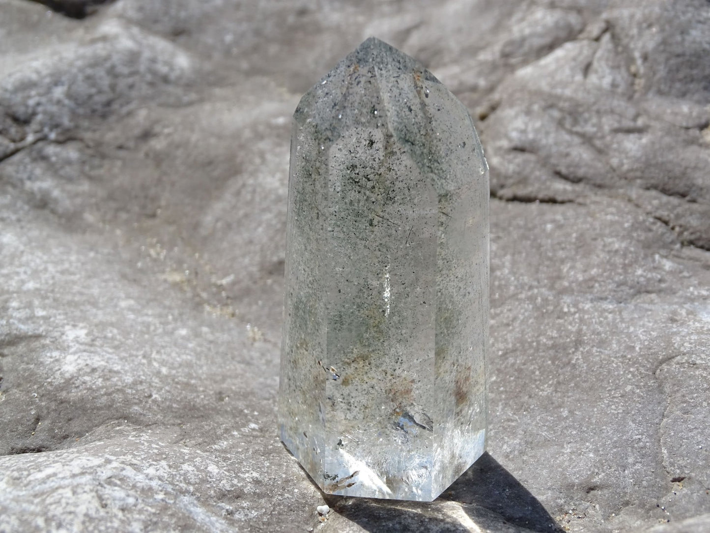Quartz Chlorite - Cristaux - Colibri Minéraux et Bien-être