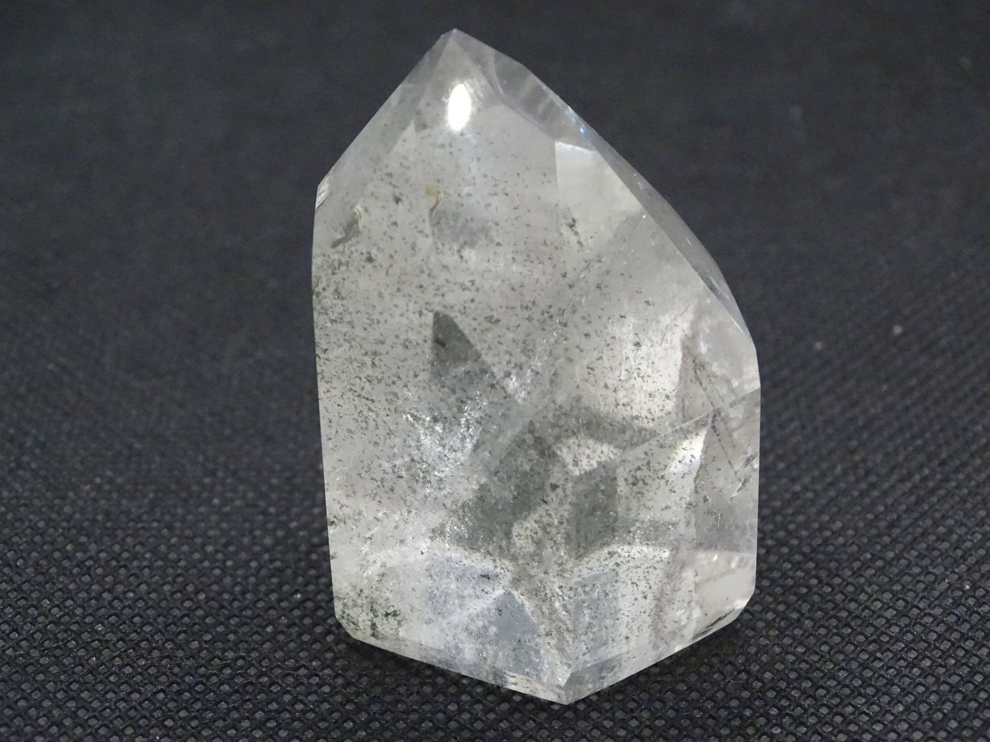 Quartz Chlorite - Cristaux - Colibri Minéraux et Bien-être