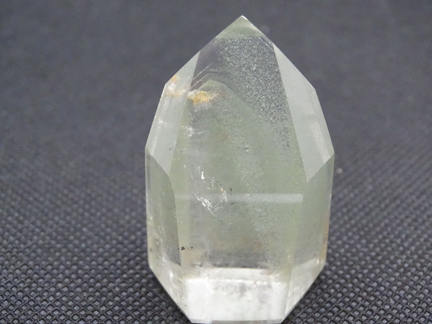 Quartz Chlorite Fantôme - Cristaux - Colibri Minéraux et Bien-être