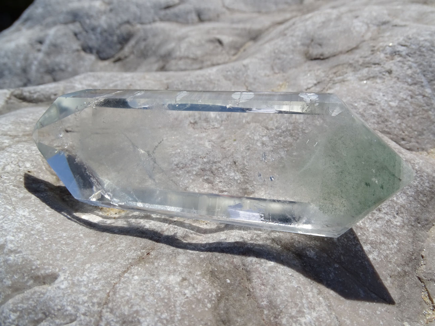 Quartz Chlorite - Cristaux - Colibri Minéraux et Bien-être