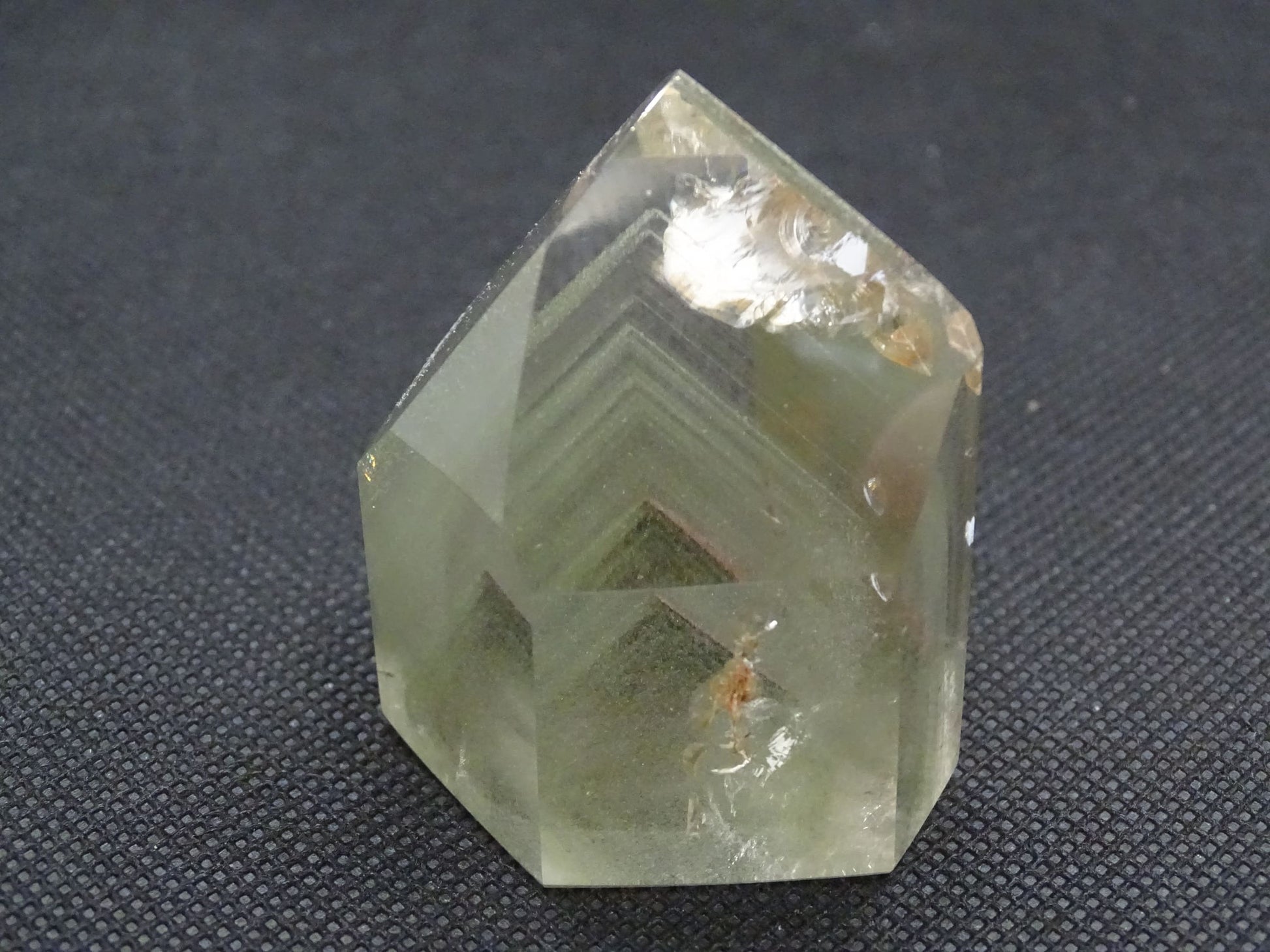 Quartz Fantôme Chlorite - Cristaux - Colibri Minéraux et Bien-être