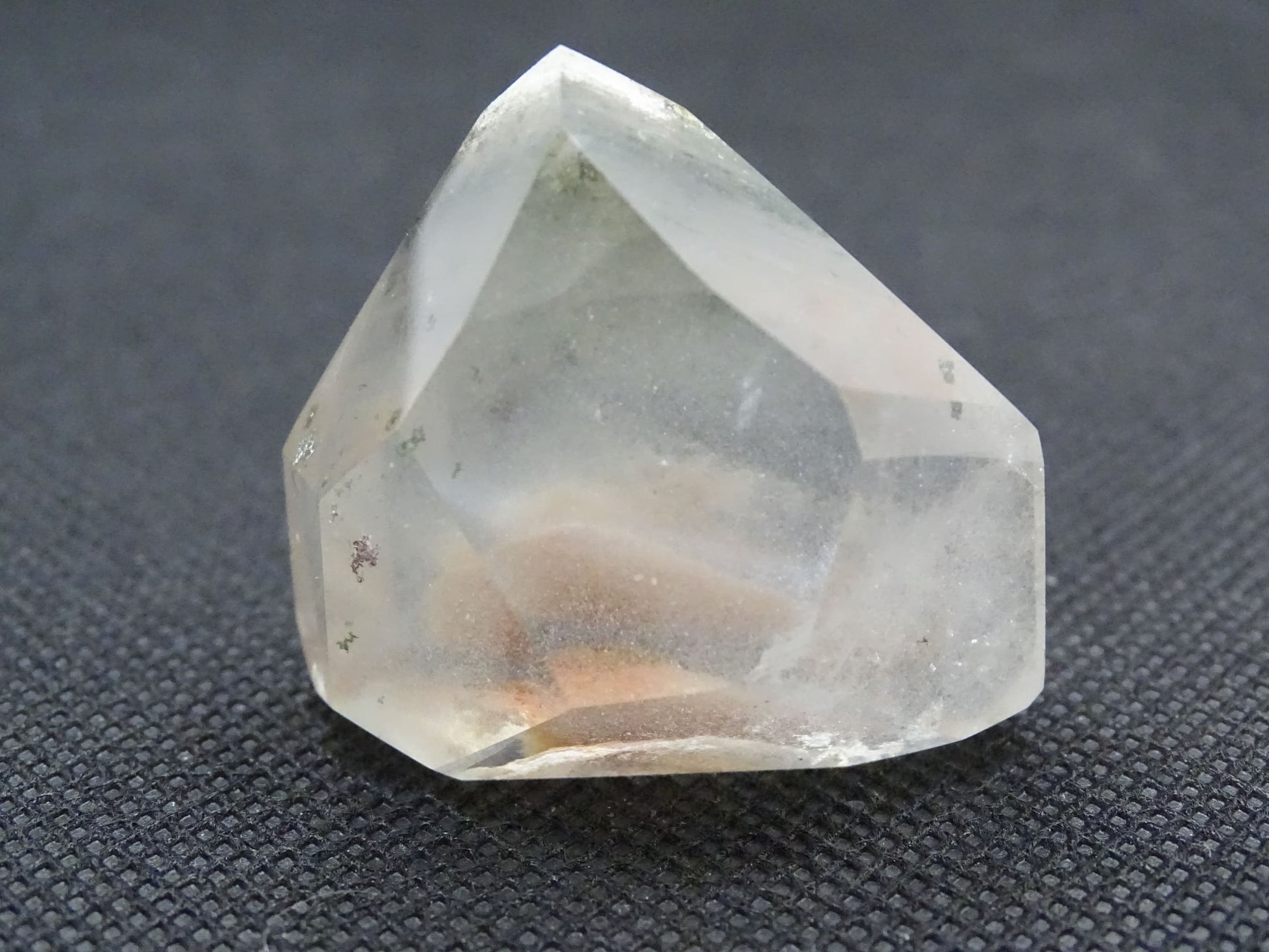 Quartz Chlorite Fantôme - Cristaux - Colibri Minéraux et Bien-être