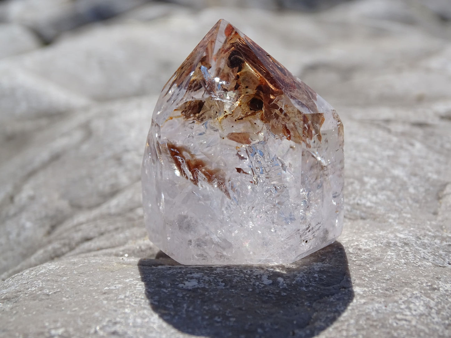 Quartz latérite - Cristaux - Colibri Minéraux et Bien-être