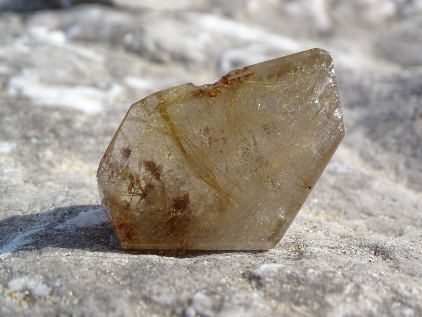 Quartz Rutile Forme Libre - Cristaux - Colibri Minéraux et Bien-être