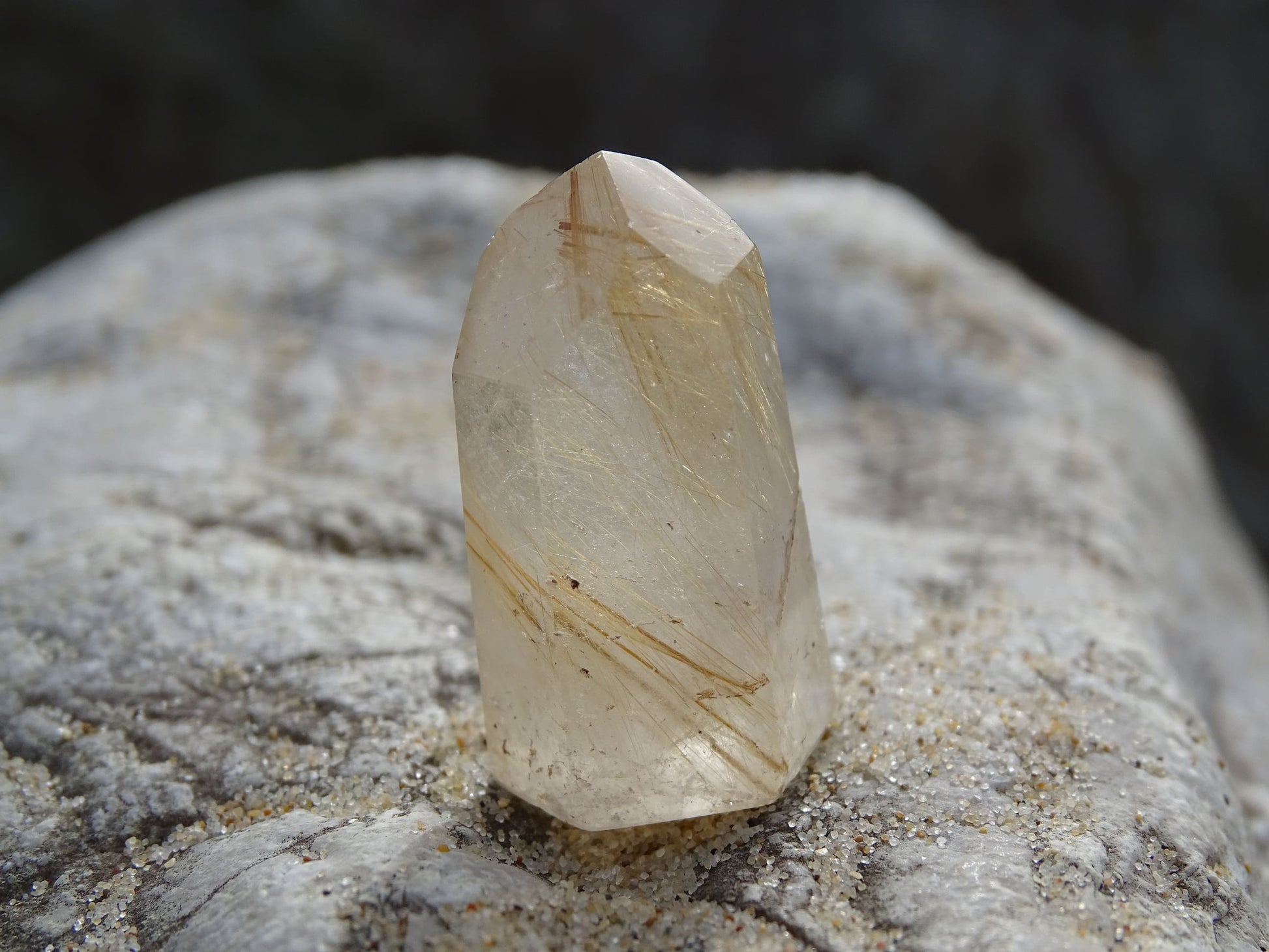 Quartz Rutile Forme Libre - Cristaux - Colibri Minéraux et Bien-être